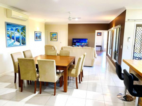 Entire house Peaceful Oceanside The Seahaven 4 bedrooms